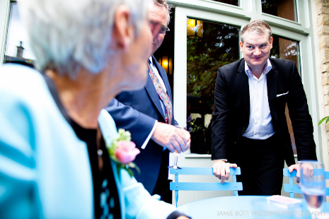wedding_magician_david_willmott.jpg